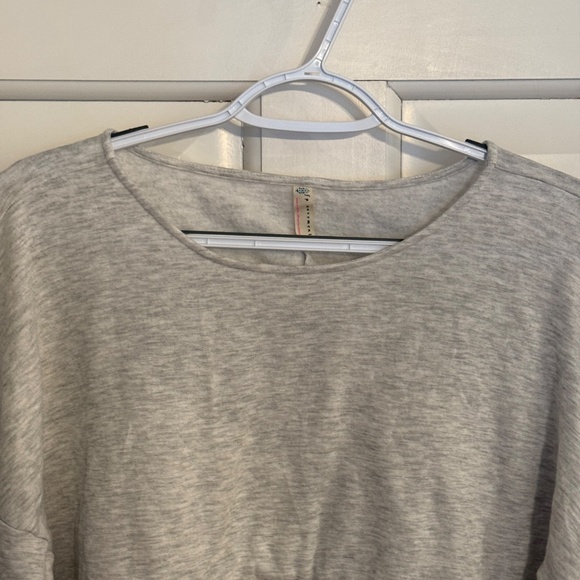 Free People FP Movement Good to Go Sweatshirt Light Heather Grey  31987 - Picture 3 of 10